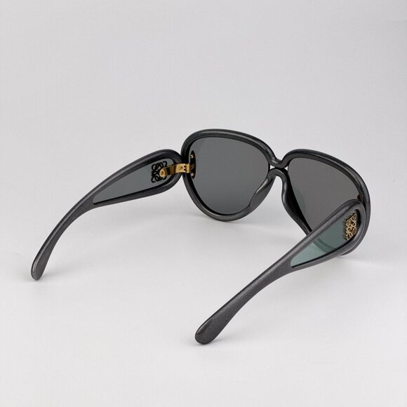 Loewe x Paula’s Ibiza Sunglasses – Metallic Grey Pilot Blue Mirror LW40132I 05X - Picture 4 of 10
